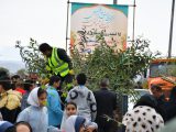مدیرکل راه‌آهن زاگرس به همراه همکاران، ۵۰ اصله نهال را در روز درختکاری کاشت کردند